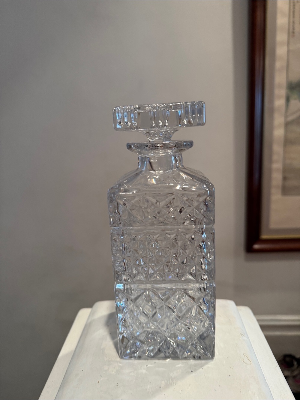 Cut Crystal Decanter - Clear Glass 
Squared handsome profile.
EUC